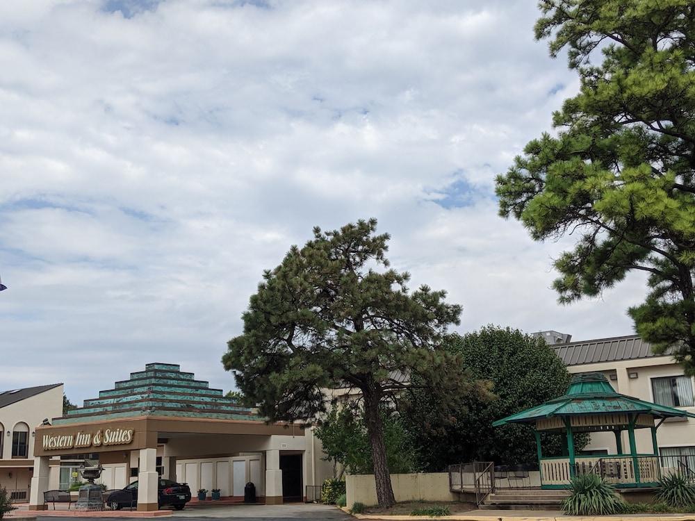 Western Inn And Suites Enid ภายนอก รูปภาพ